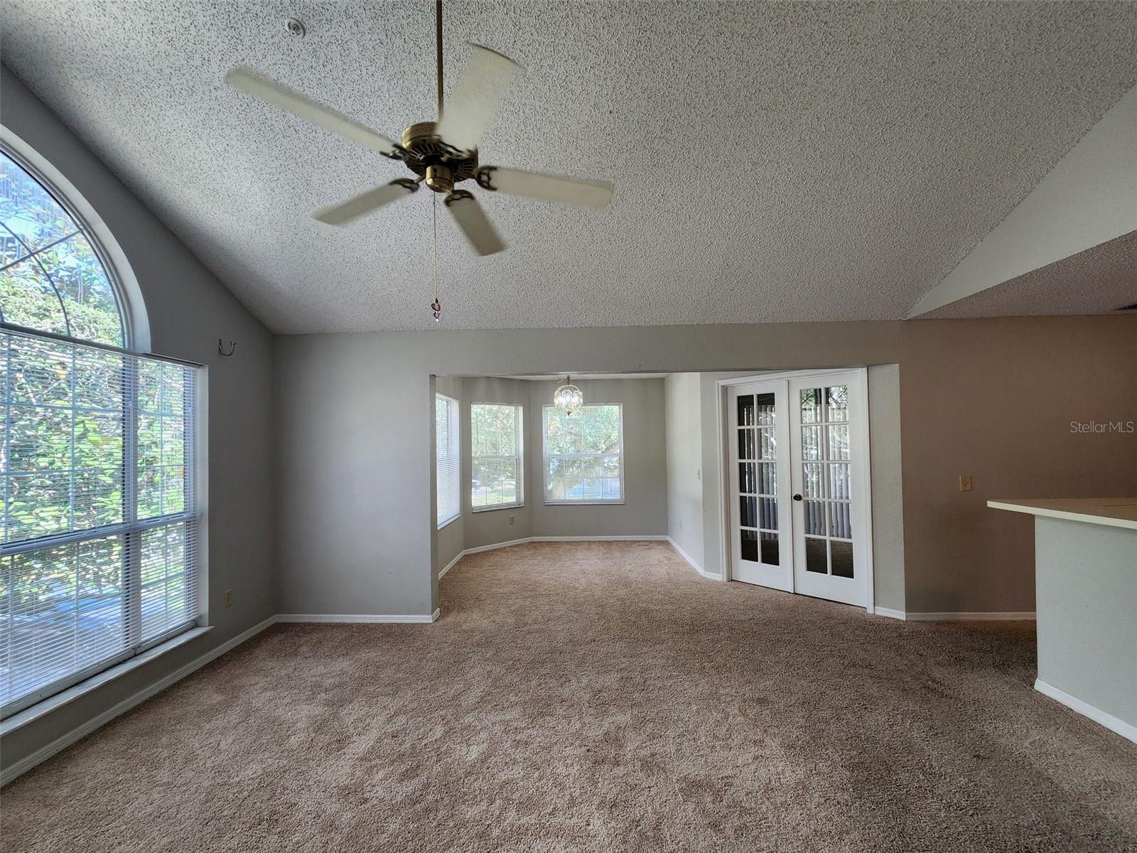 Image 13 of 23 For 995 Northern Dancer Way 205