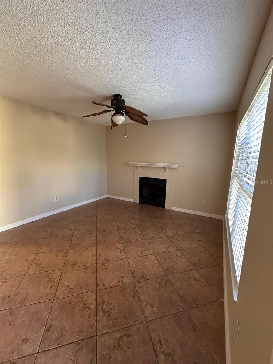 Image 11 of 25 For 4866 Semoran Boulevard 1802