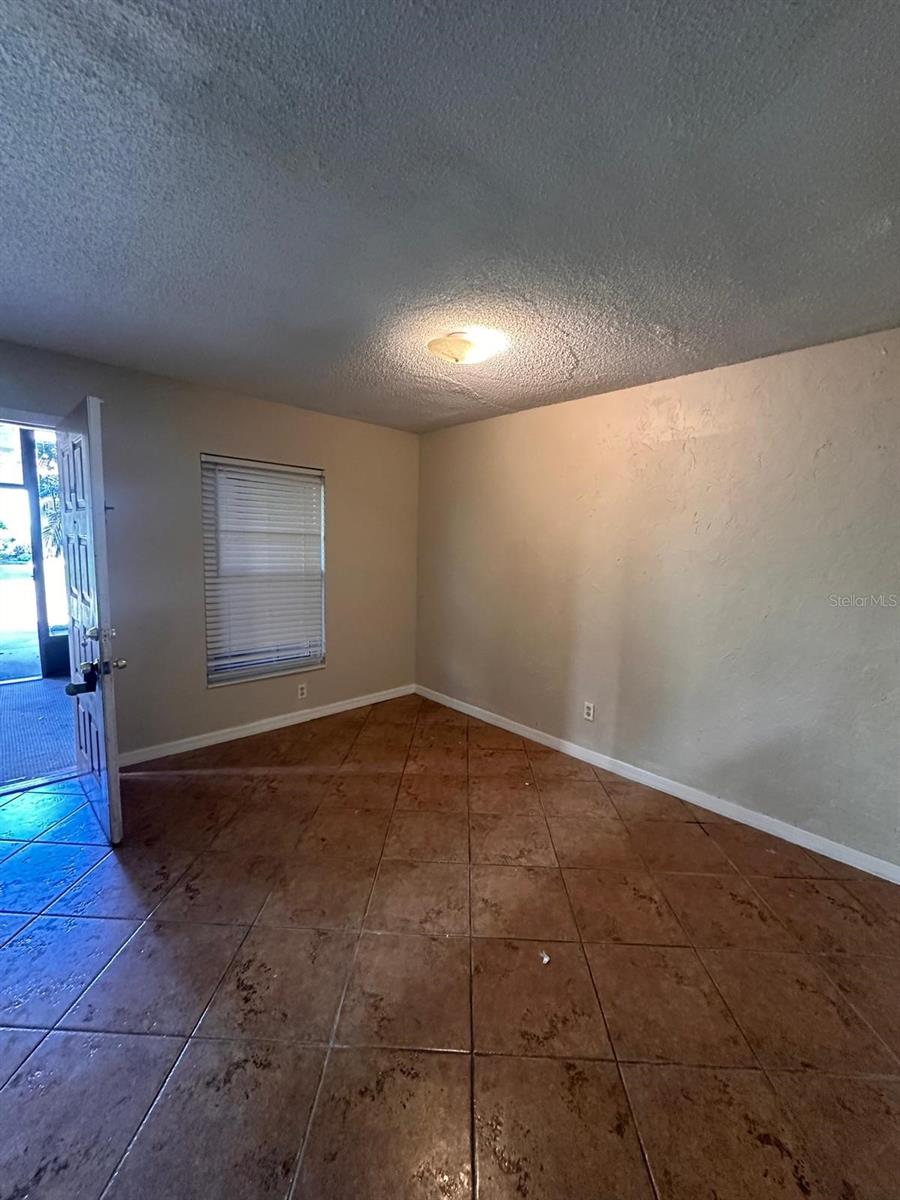 Image 19 of 25 For 4866 Semoran Boulevard 1802