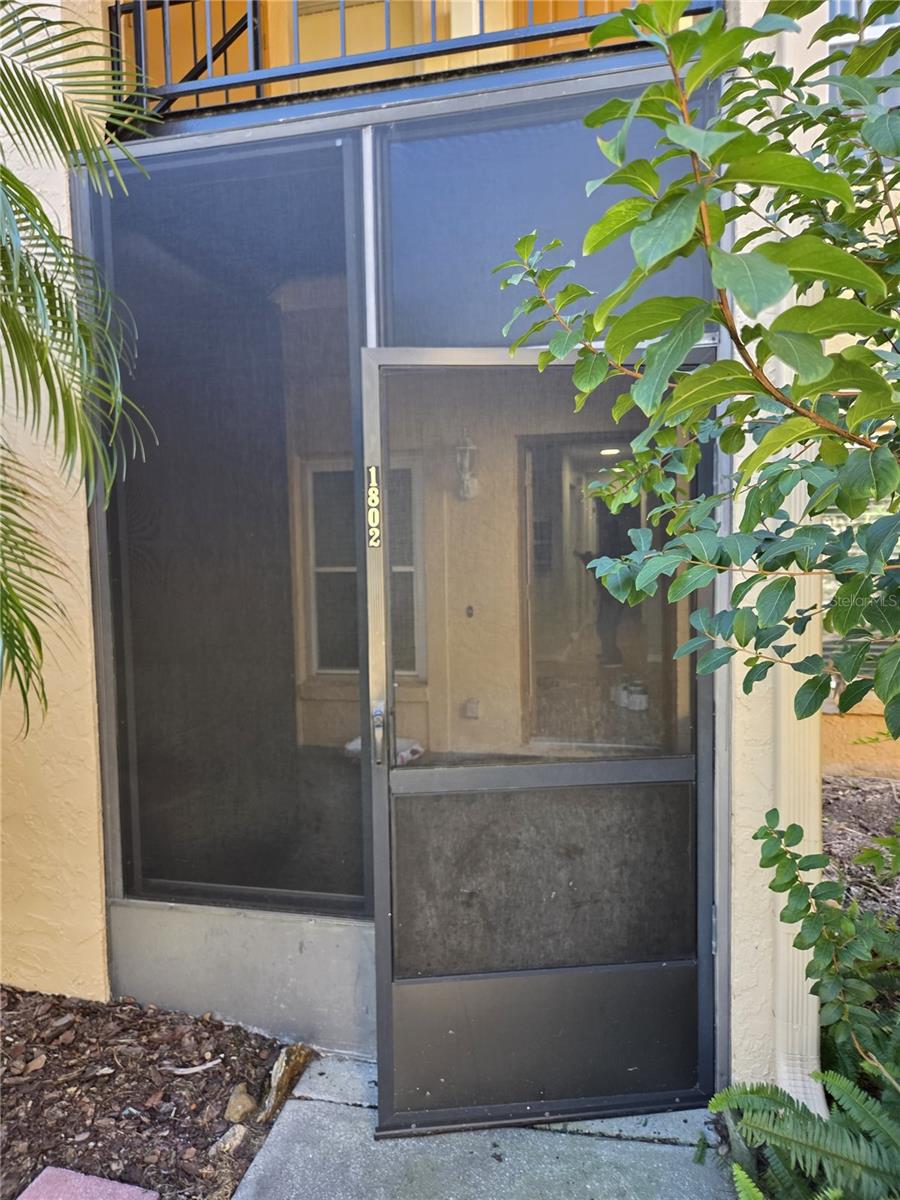 Image 2 of 25 For 4866 Semoran Boulevard 1802