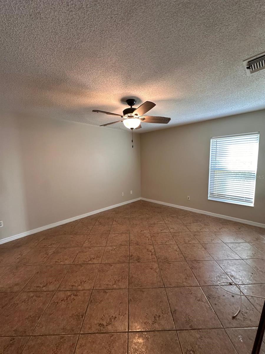 Image 22 of 25 For 4866 Semoran Boulevard 1802