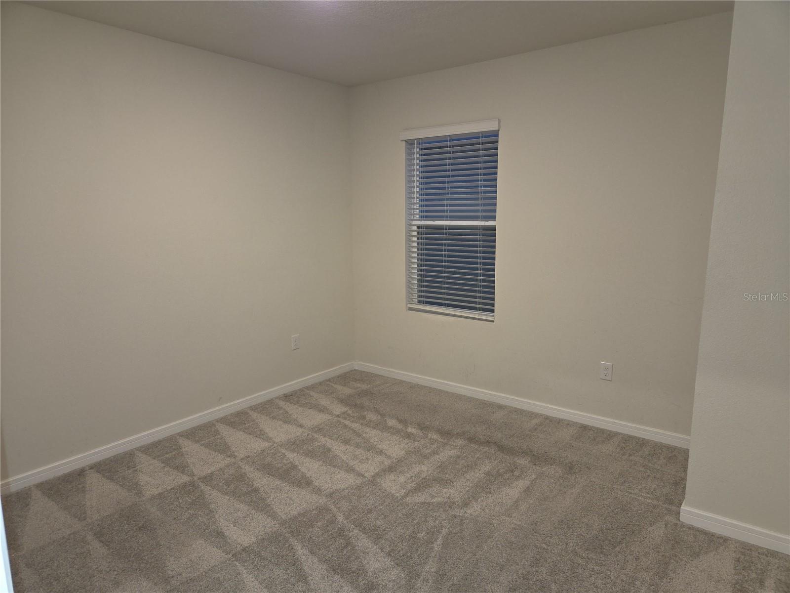 Image 10 of 22 For 1280 Regal King Drive