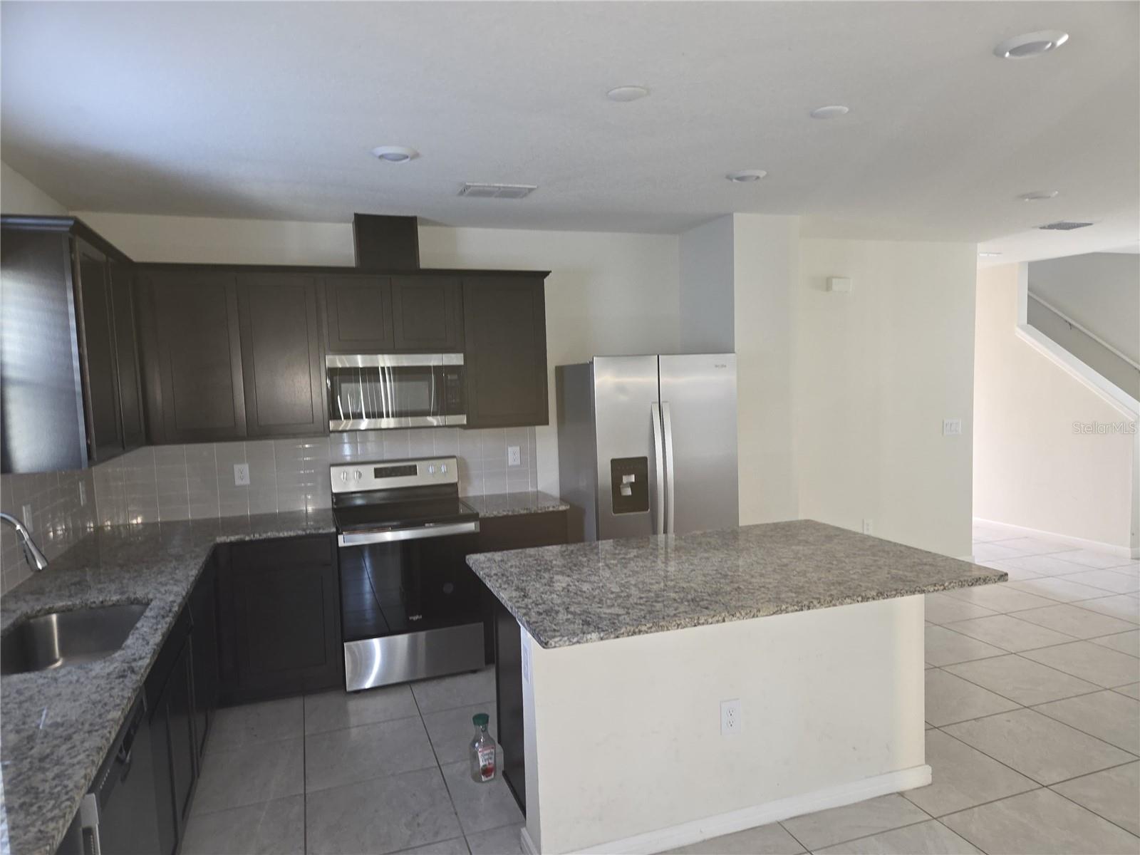 Image 5 of 22 For 1280 Regal King Drive