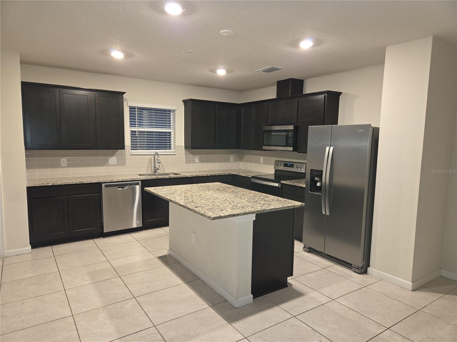 Image 9 of 22 For 1280 Regal King Drive