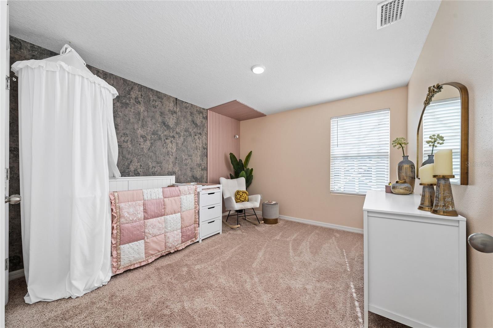 Image 17 of 27 For 5008 Starboard Street