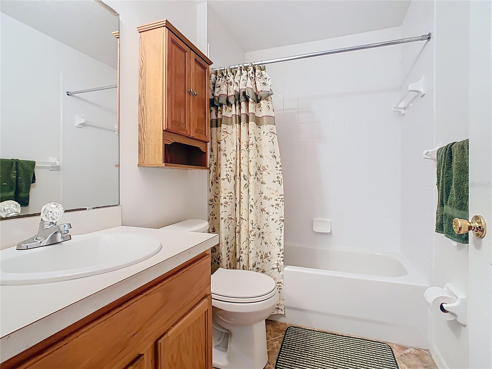 Image 14 of 26 For 230 Halstead Drive