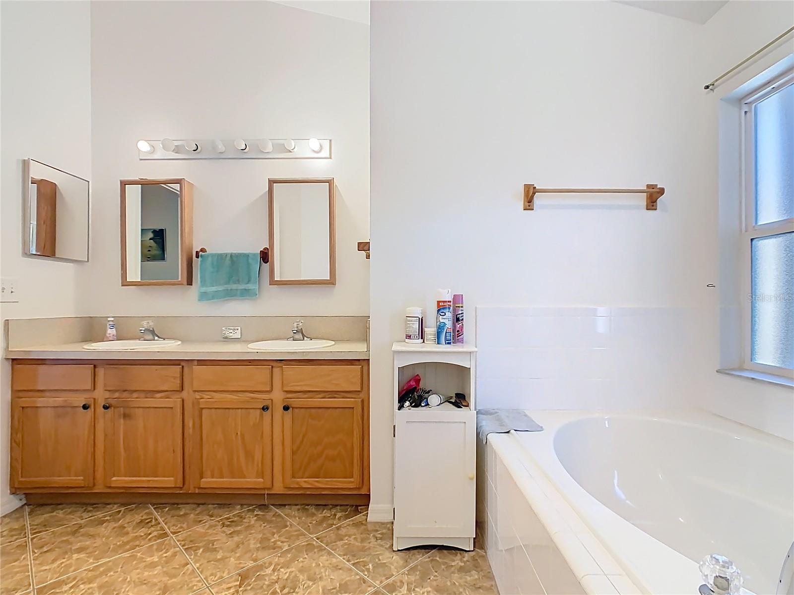 Image 16 of 26 For 230 Halstead Drive