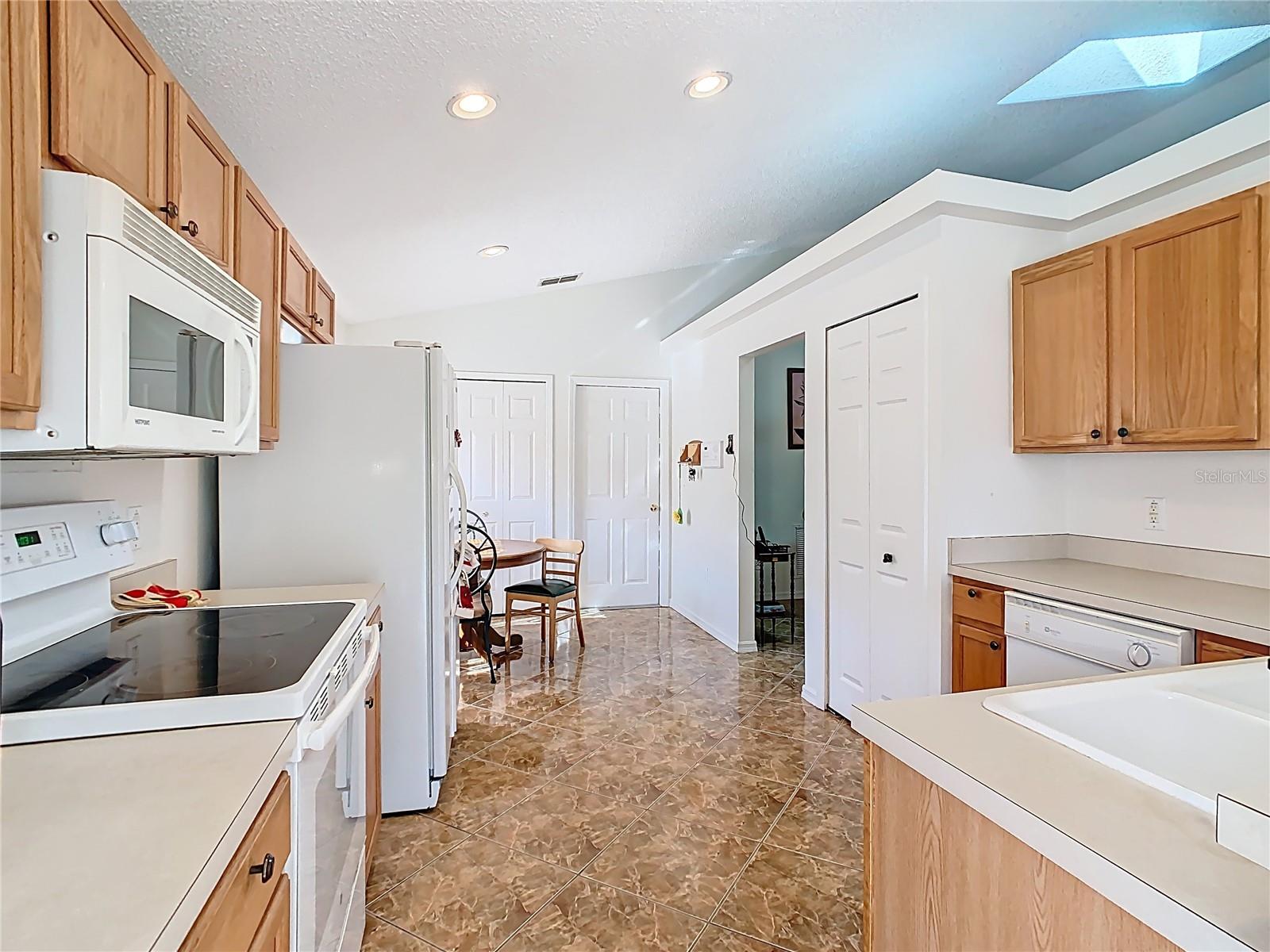 Image 6 of 26 For 230 Halstead Drive