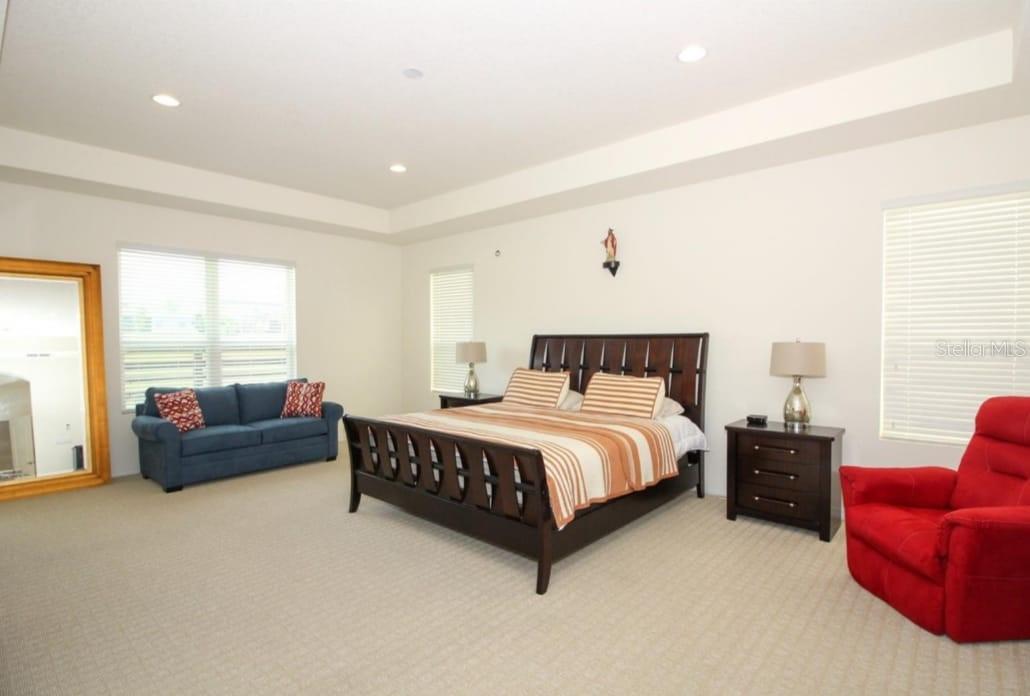 Image 13 of 41 For 14590 Black Quill Drive