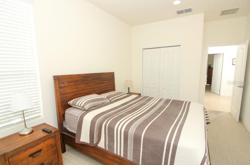 Image 20 of 41 For 14590 Black Quill Drive