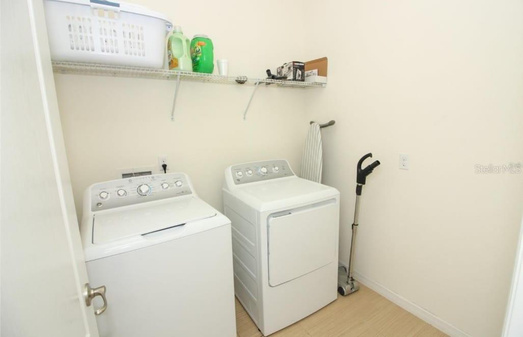 Image 24 of 41 For 14590 Black Quill Drive