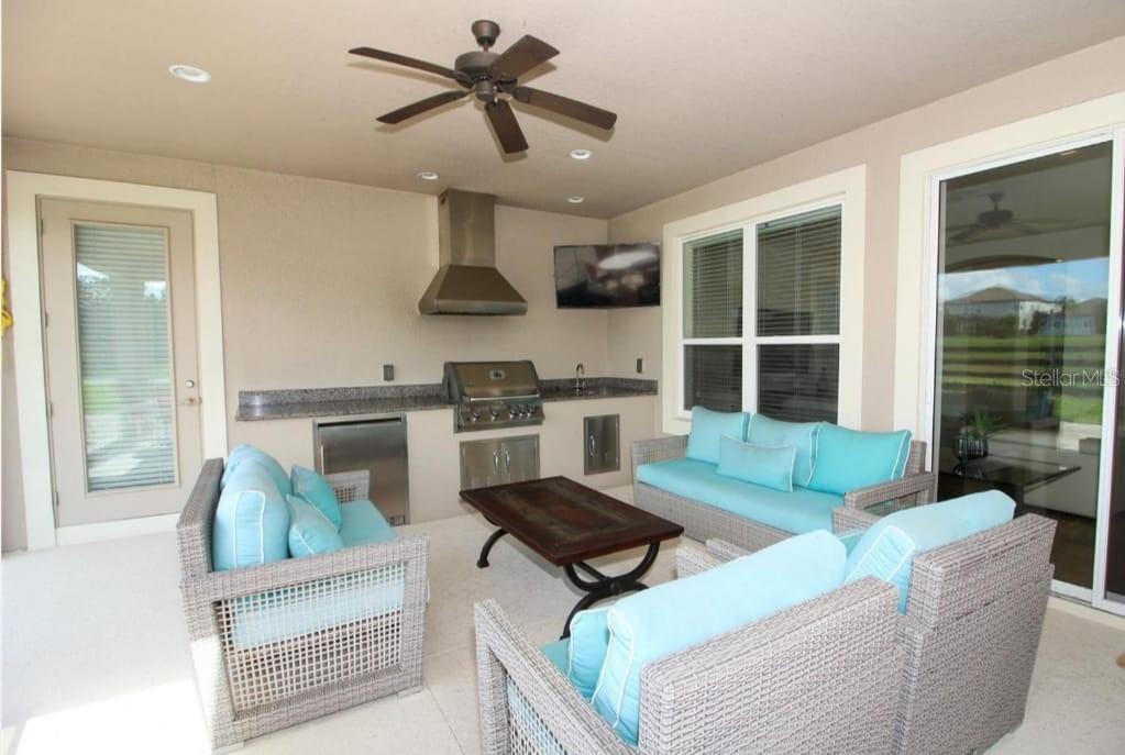 Image 26 of 41 For 14590 Black Quill Drive