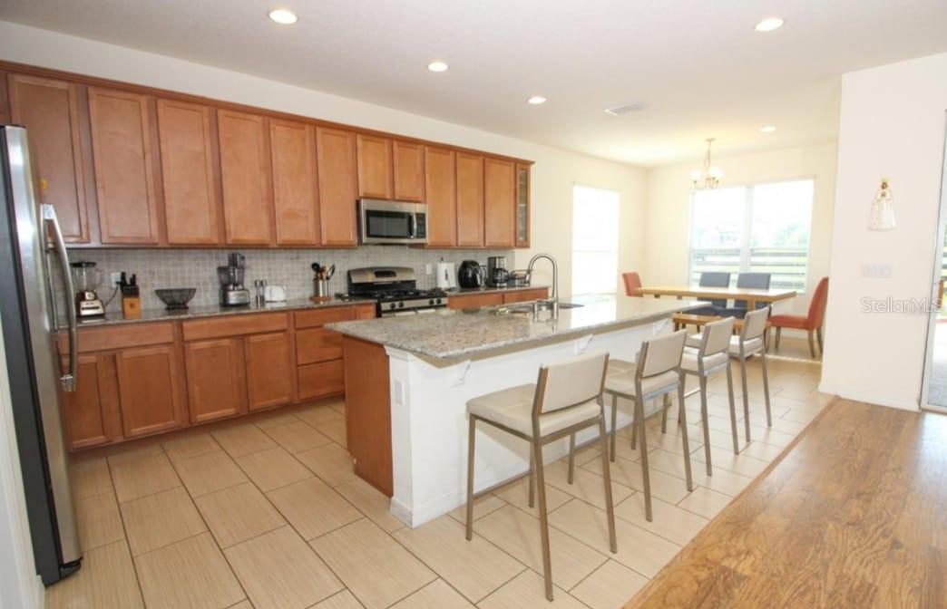 Image 9 of 41 For 14590 Black Quill Drive