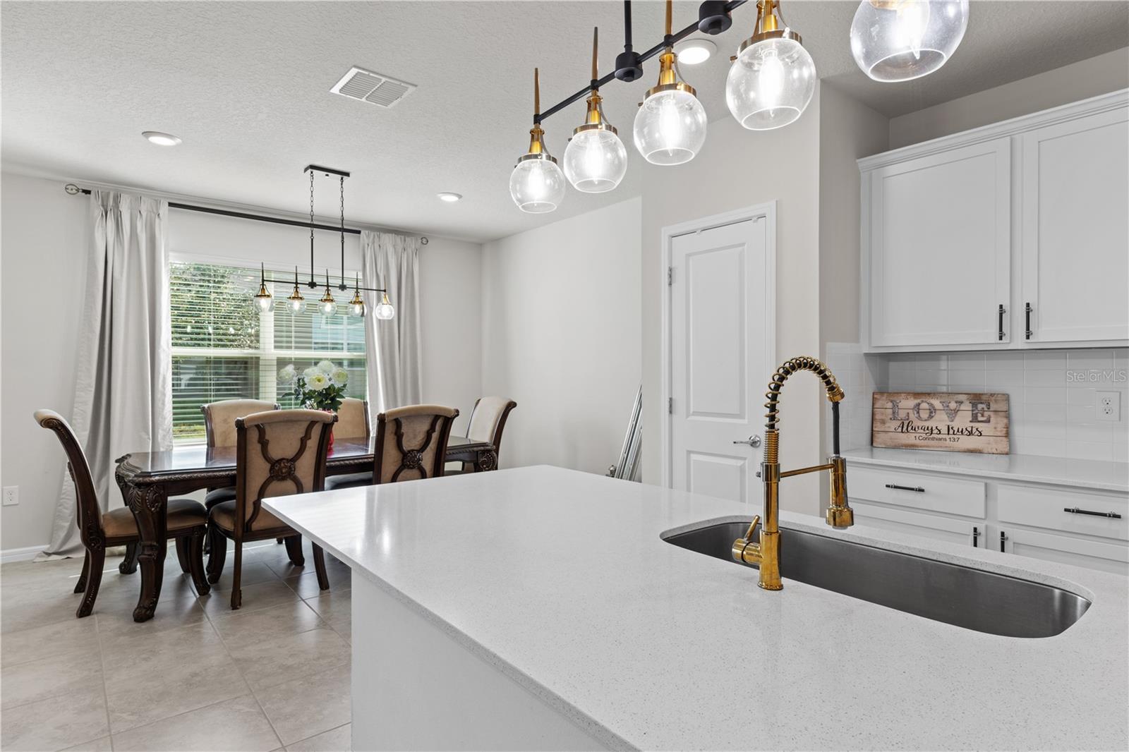 Image 11 of 72 For 1667 Delightful Drive