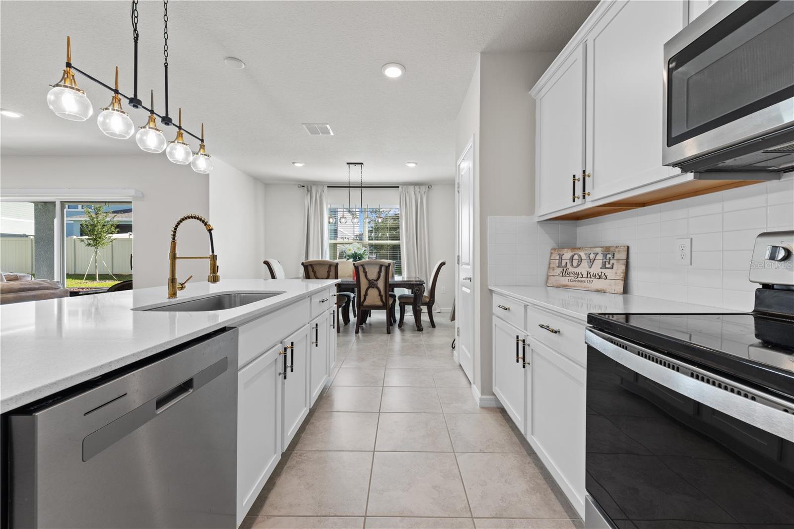 Image 8 of 72 For 1667 Delightful Drive