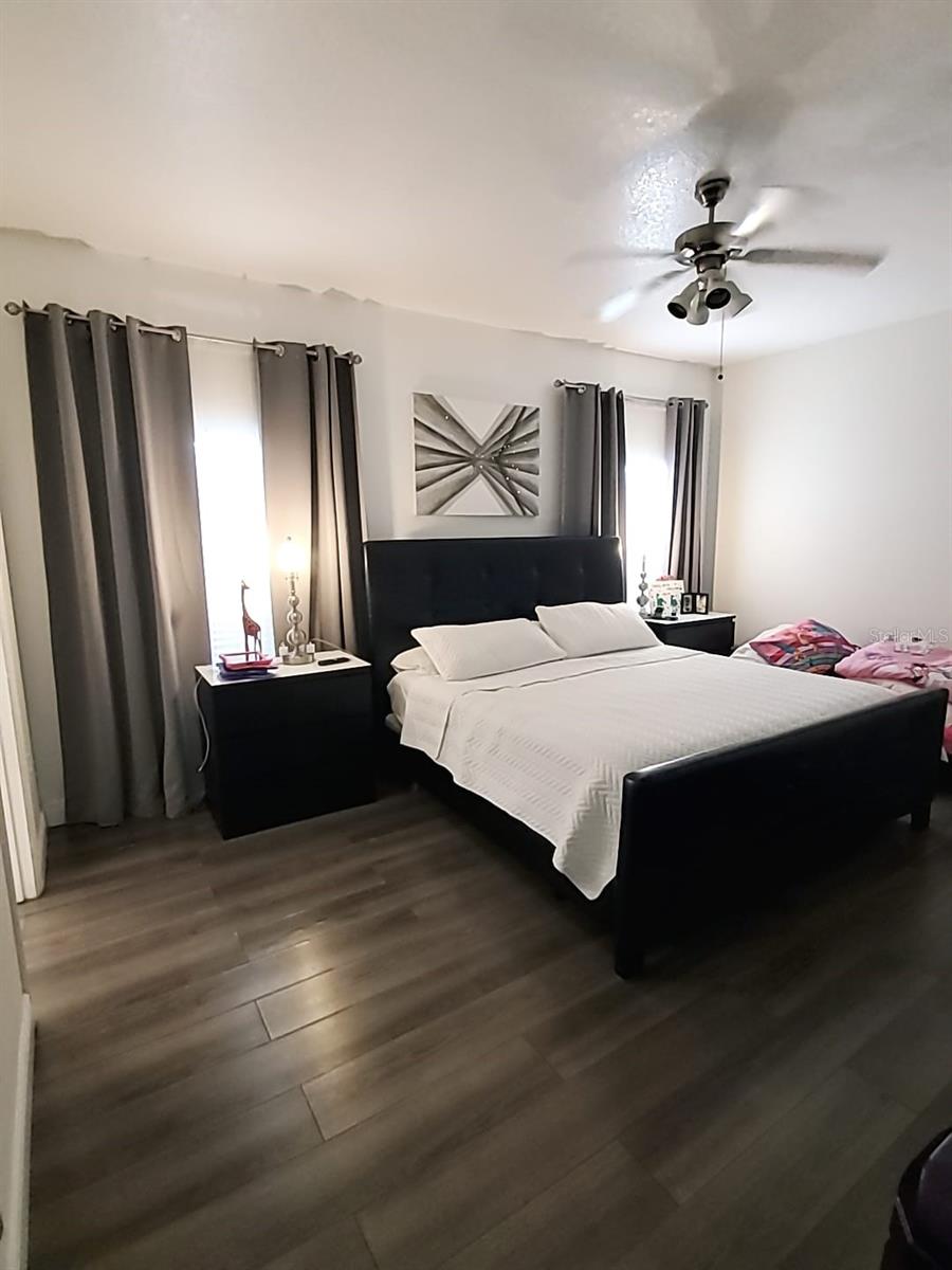 Image 16 of 20 For 714 Hacienda Circle