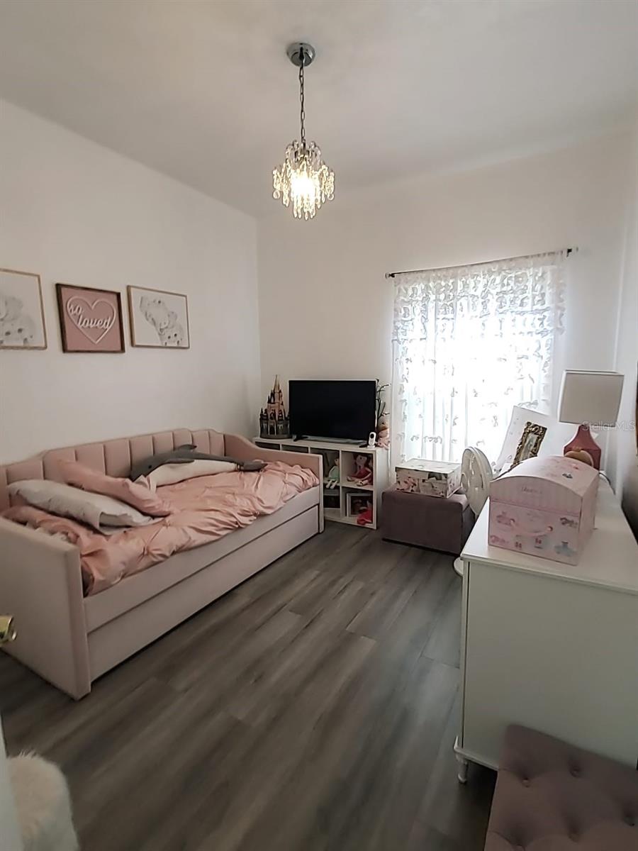 Image 18 of 20 For 714 Hacienda Circle