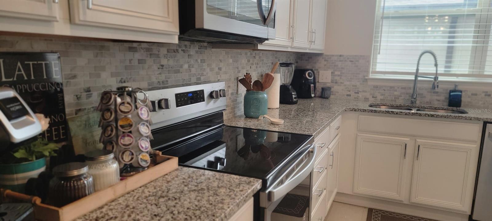 Image 8 of 22 For 5028 Caspian Street