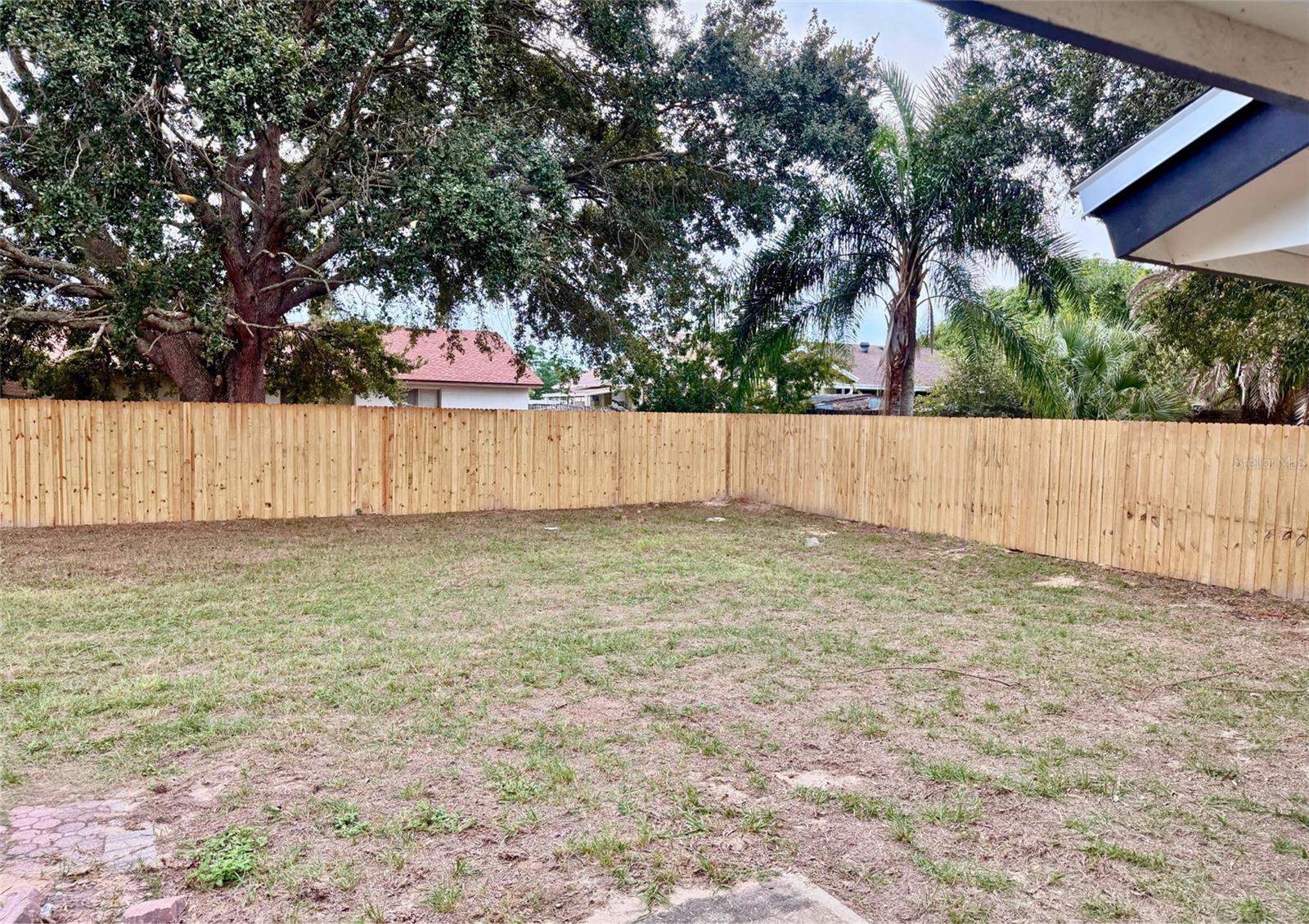 Image 19 of 23 For 7818 Kensingham Court