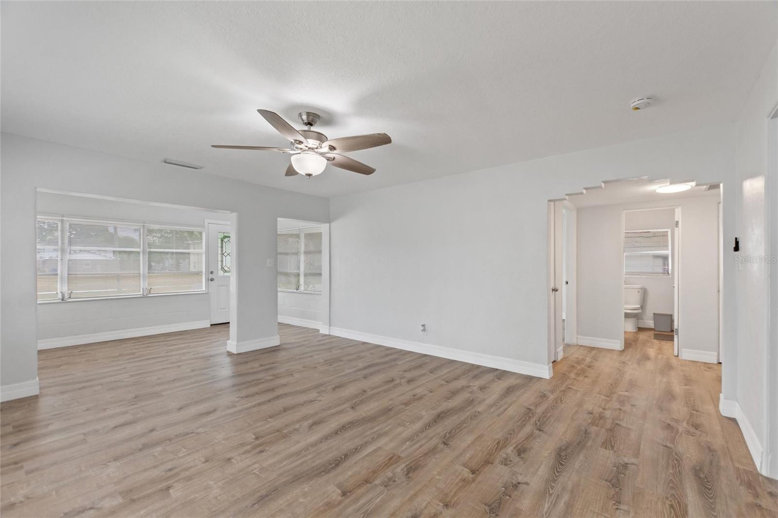 Image 12 of 40 For 666 Avenue B Sw