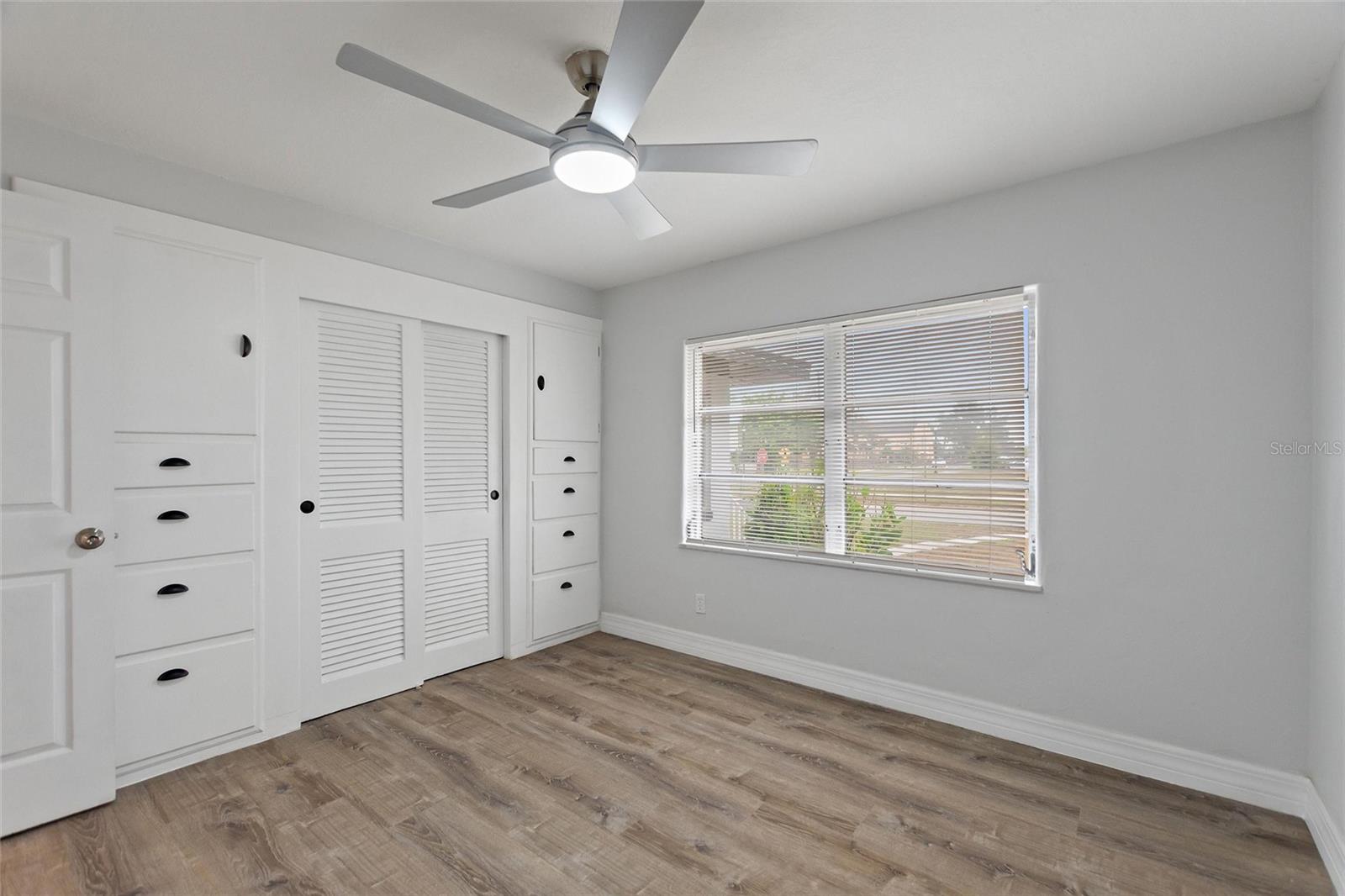 Image 19 of 40 For 666 Avenue B Sw