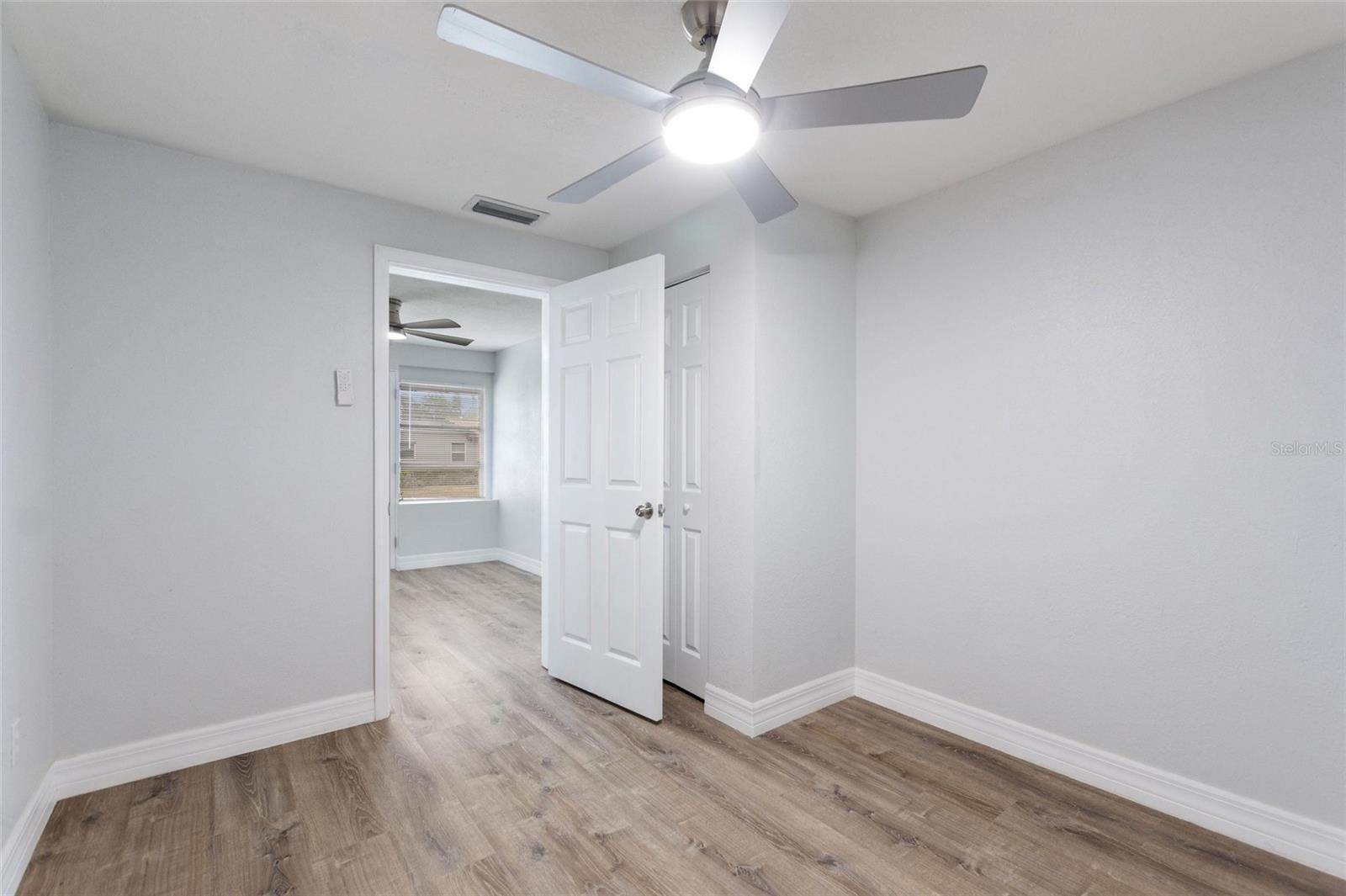 Image 29 of 40 For 666 Avenue B Sw