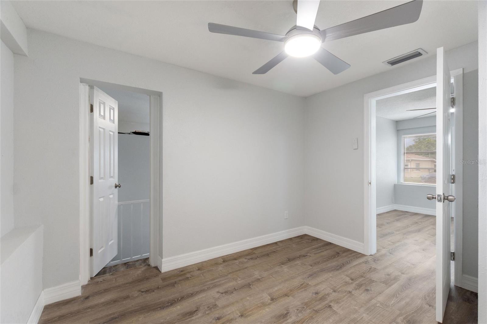 Image 30 of 40 For 666 Avenue B Sw