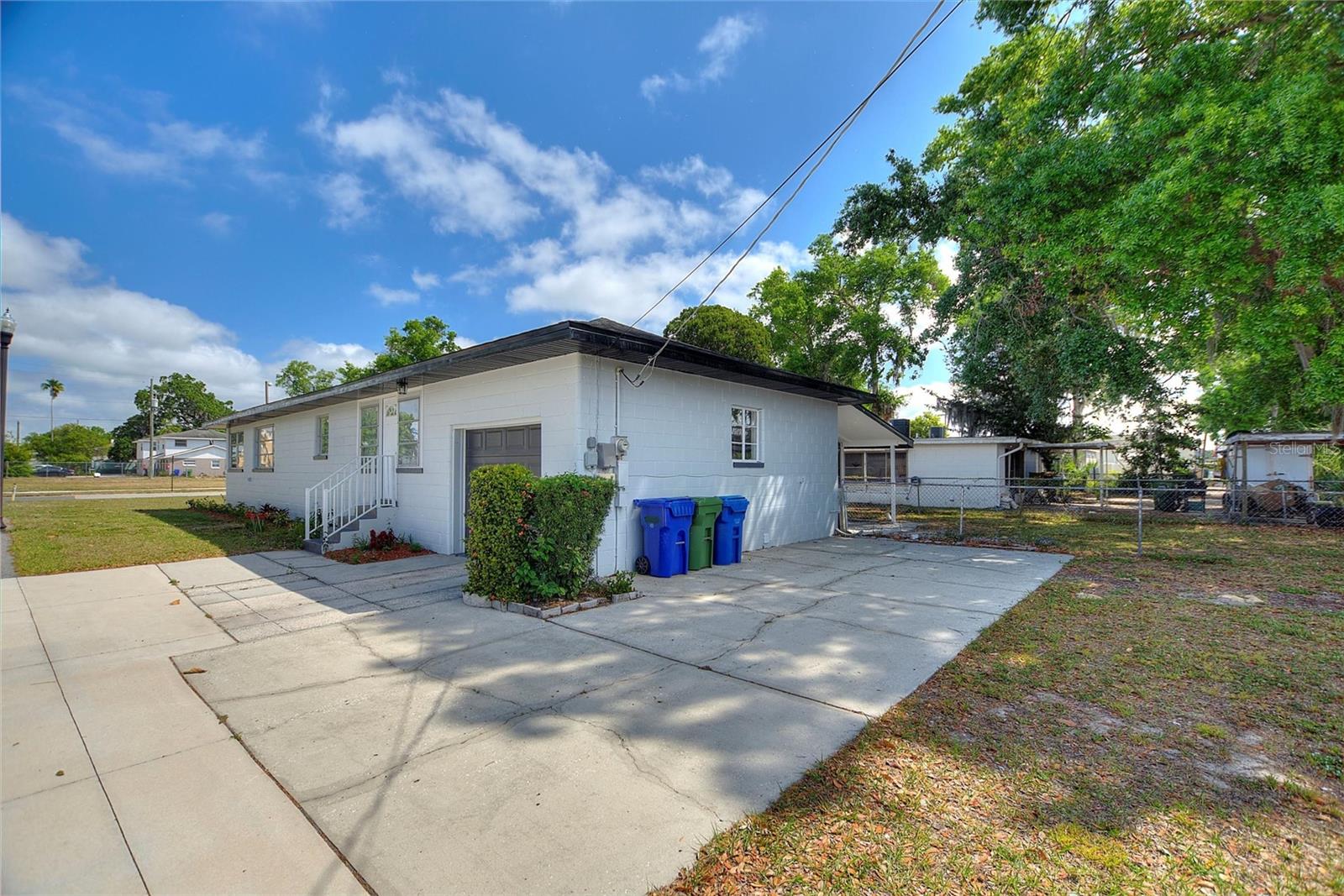 Image 5 of 40 For 666 Avenue B Sw