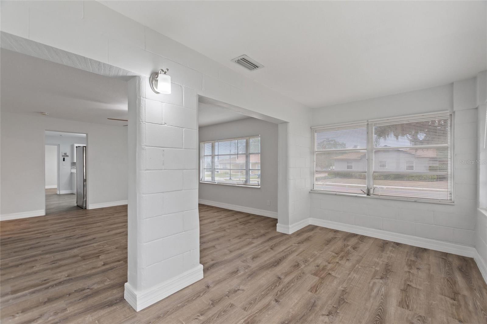 Image 9 of 40 For 666 Avenue B Sw