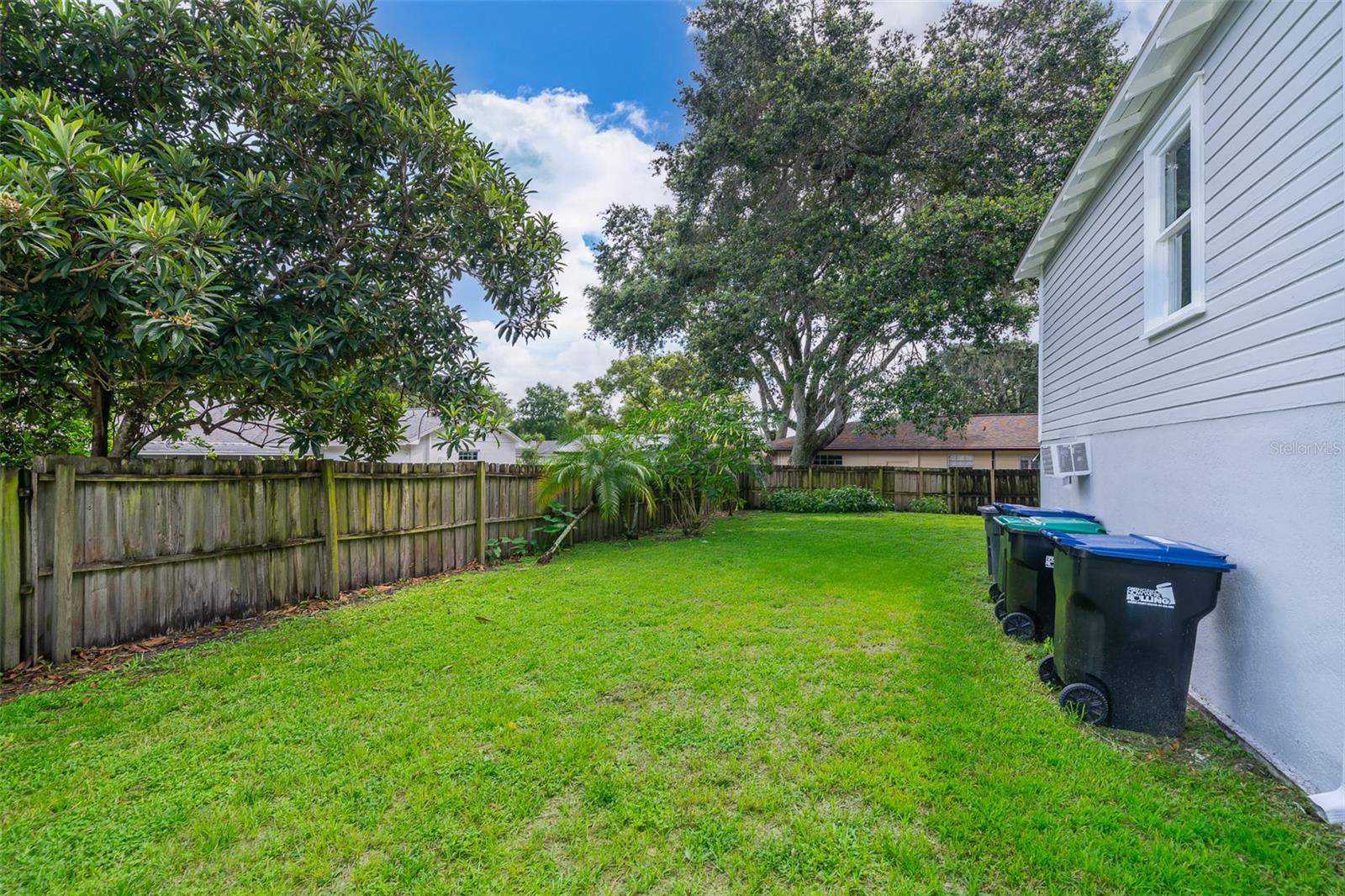 Image 17 of 51 For 3105 Crystal Lake Drive