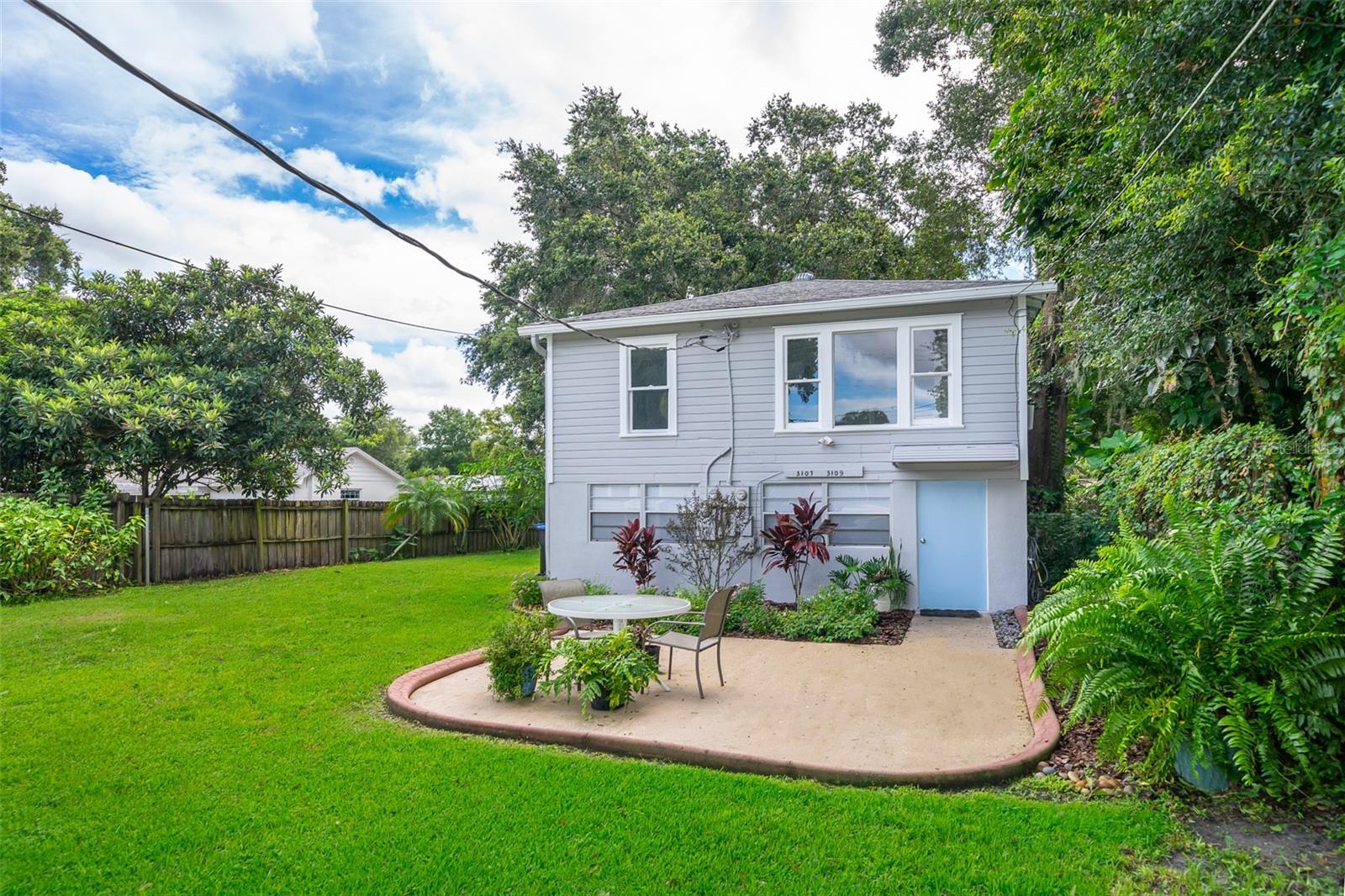 Image 19 of 51 For 3105 Crystal Lake Drive