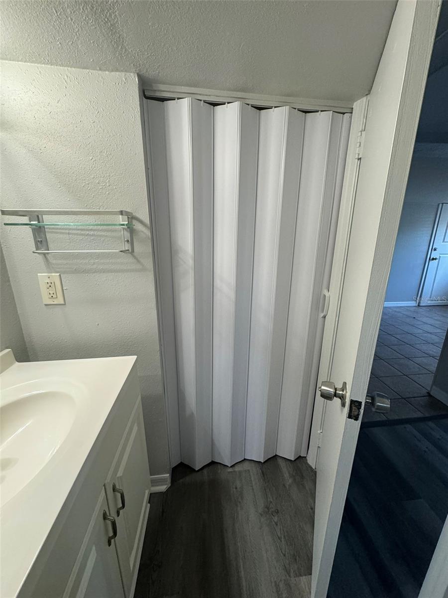 Image 27 of 51 For 3105 Crystal Lake Drive