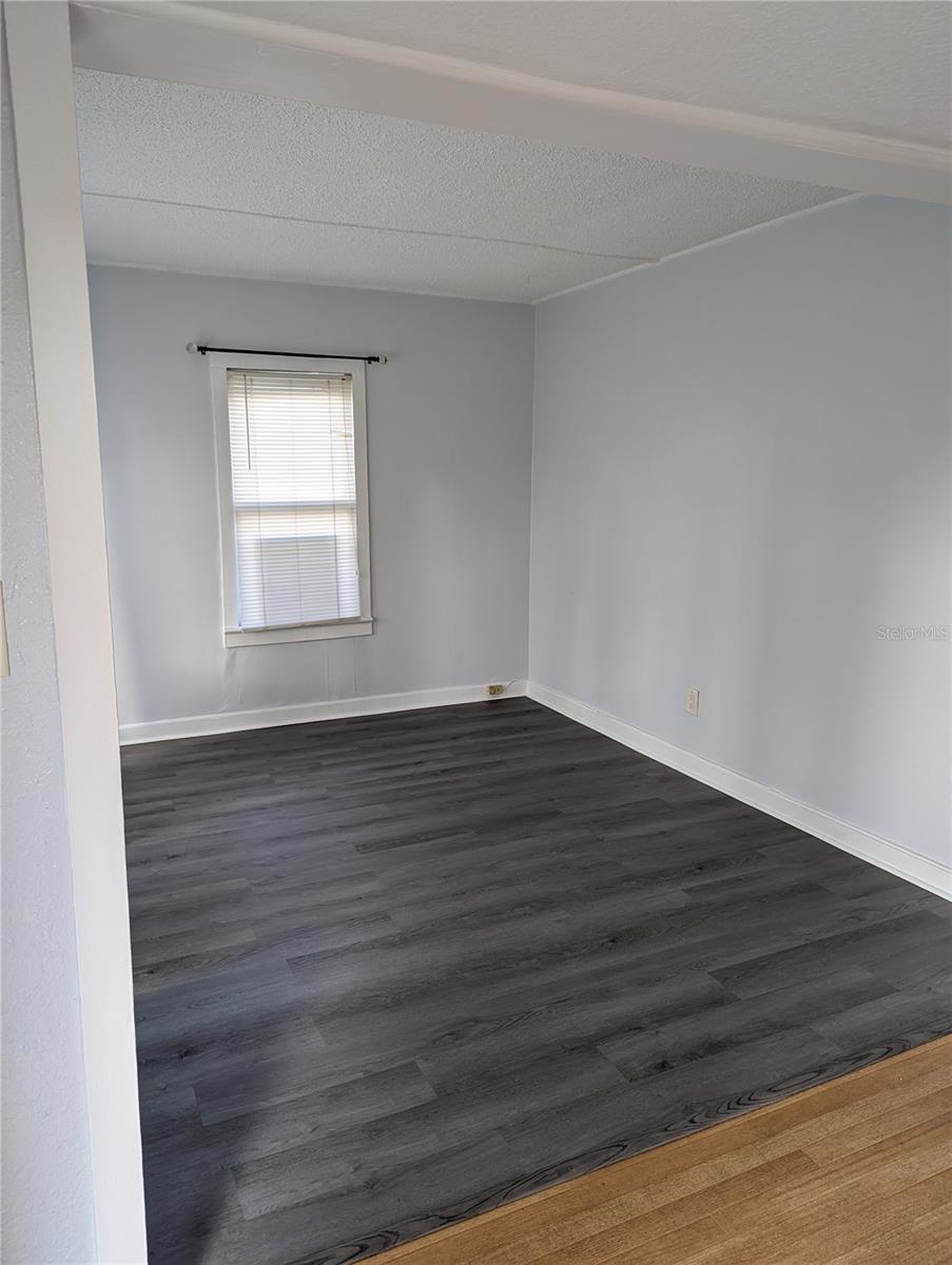 Image 4 of 51 For 3105 Crystal Lake Drive