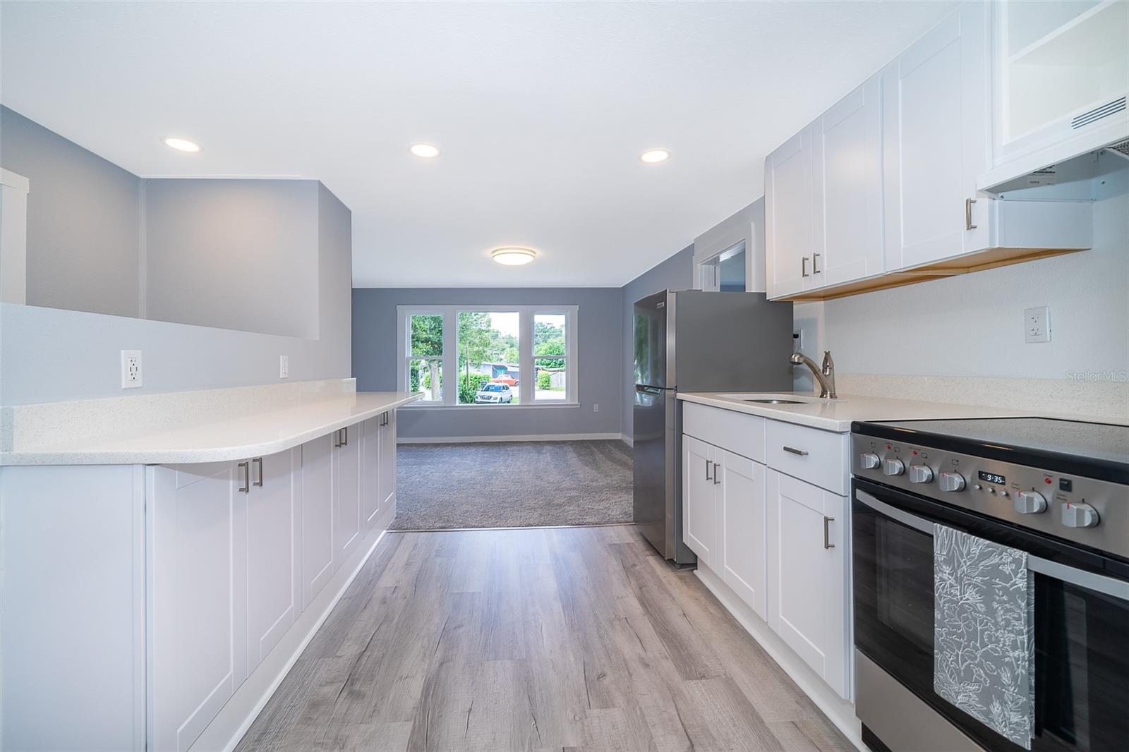 Image 40 of 51 For 3105 Crystal Lake Drive