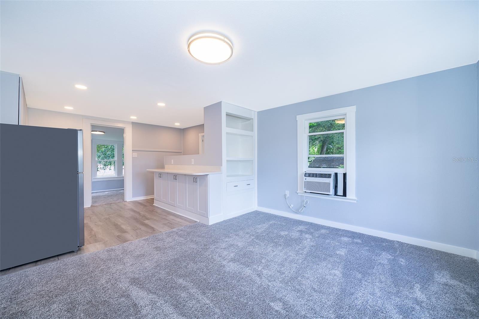 Image 44 of 51 For 3105 Crystal Lake Drive