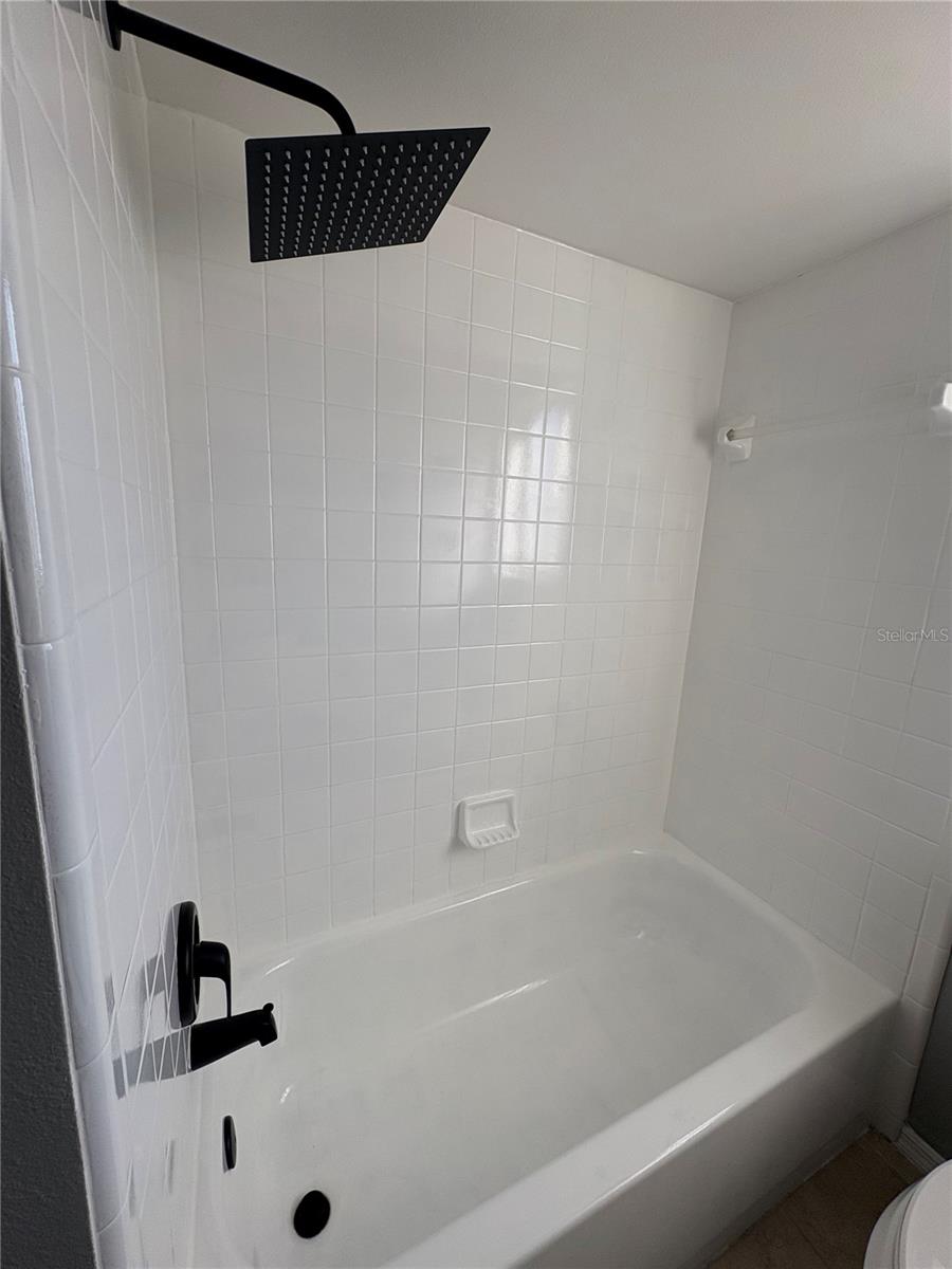 Image 10 of 22 For 1559 Avleigh Circle