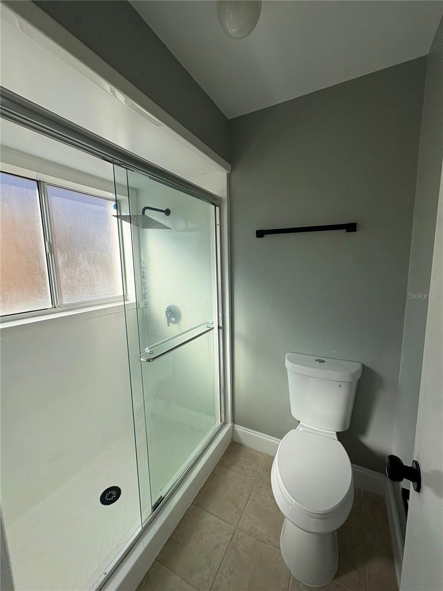 Image 14 of 22 For 1559 Avleigh Circle