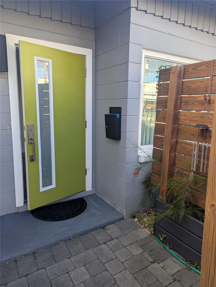 Image 3 of 23 For 928 Bumby Avenue