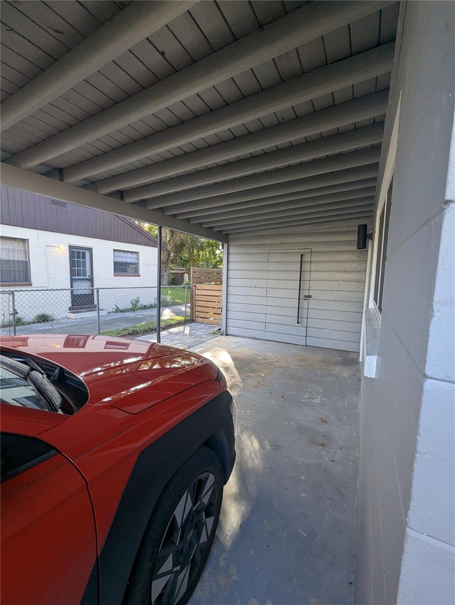 Image 6 of 23 For 928 Bumby Avenue