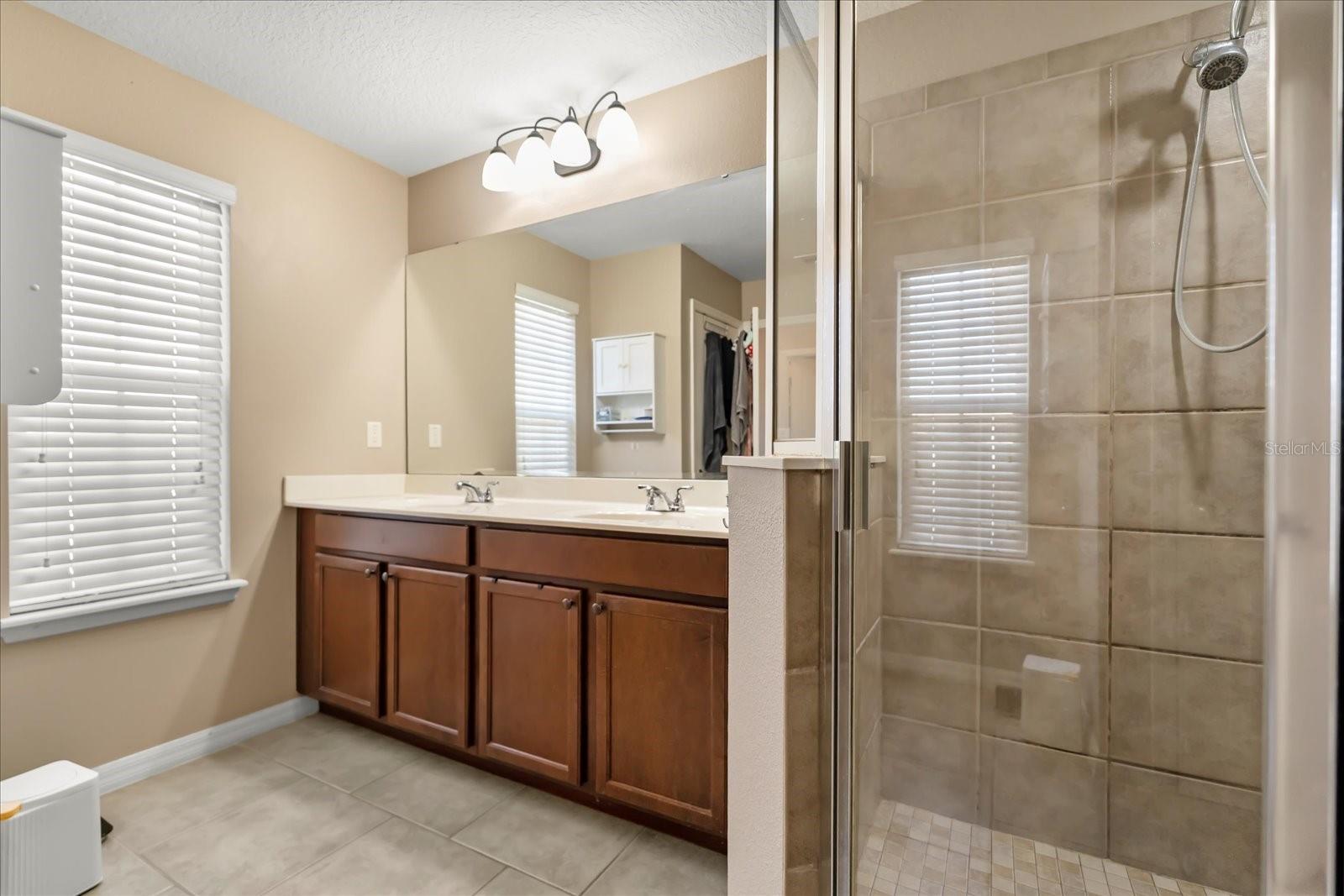 Image 16 of 31 For 2014 Traders Cove