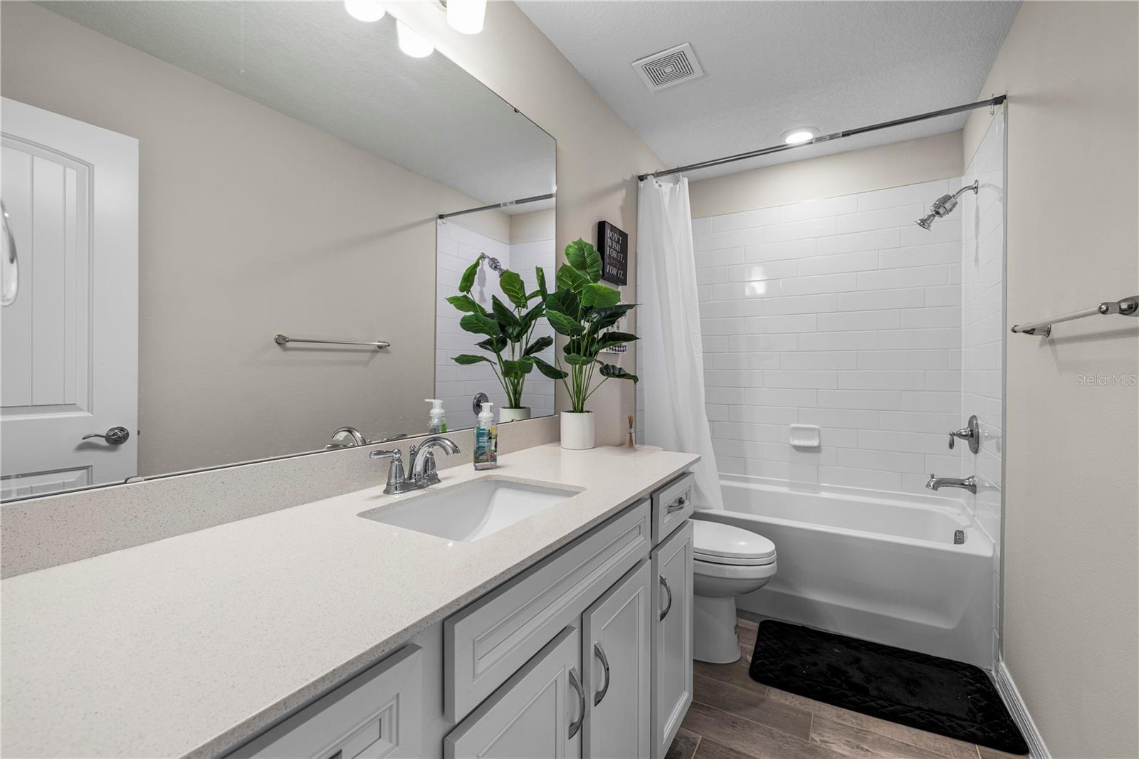 Image 18 of 48 For 9622 Passiac Parkway