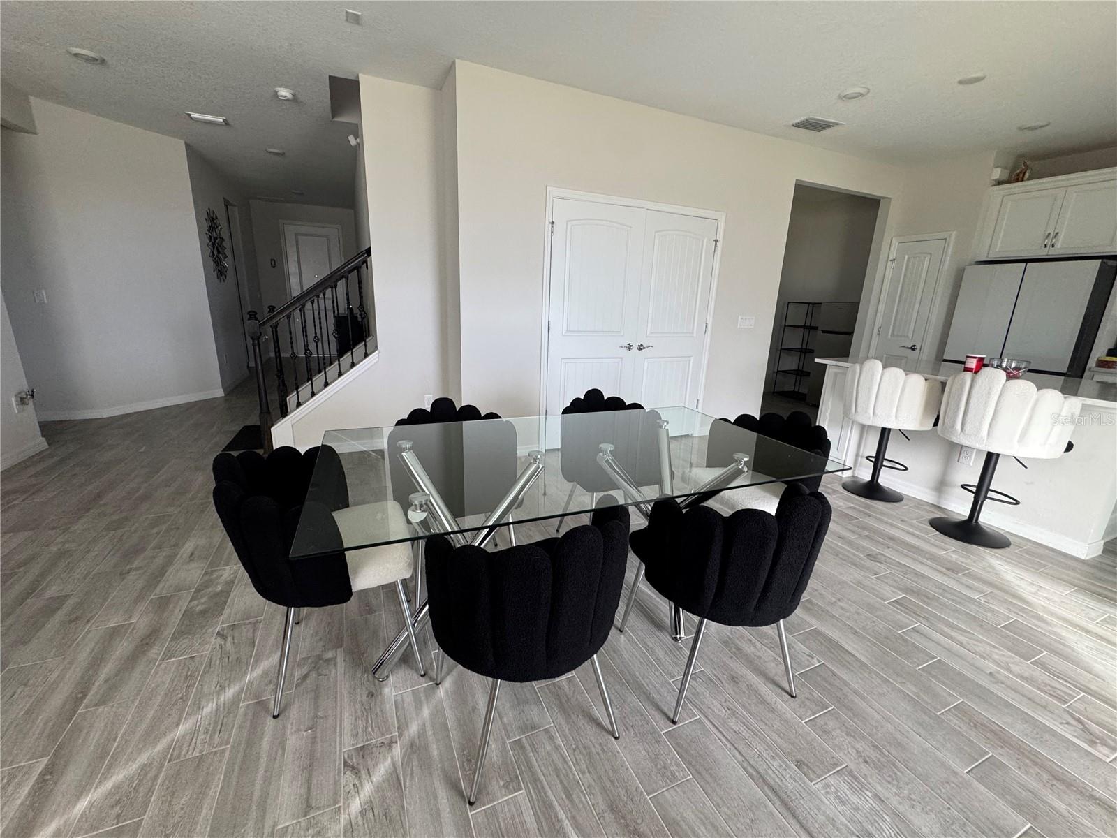 Image 2 of 4 For 9622 Passiac Parkway