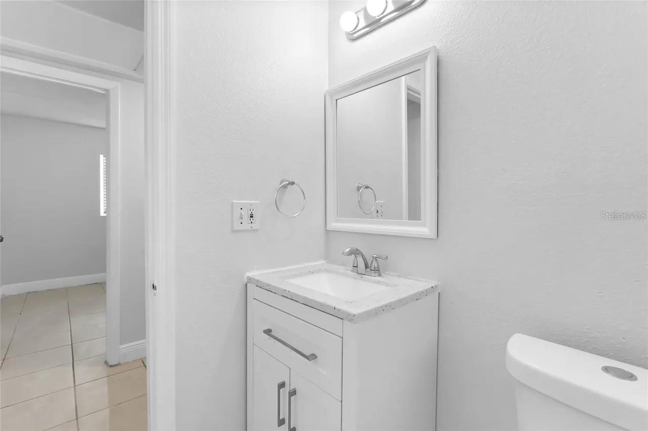 Image 12 of 40 For 1415 Zenith Place