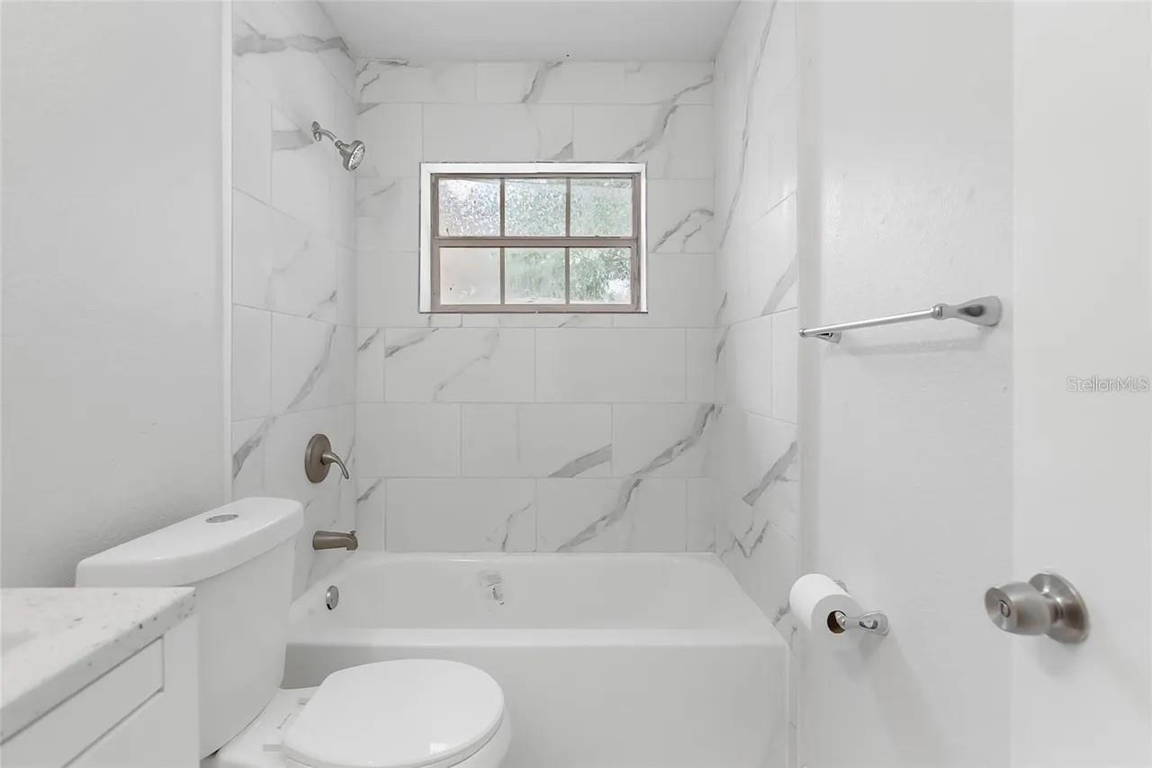 Image 13 of 40 For 1415 Zenith Place