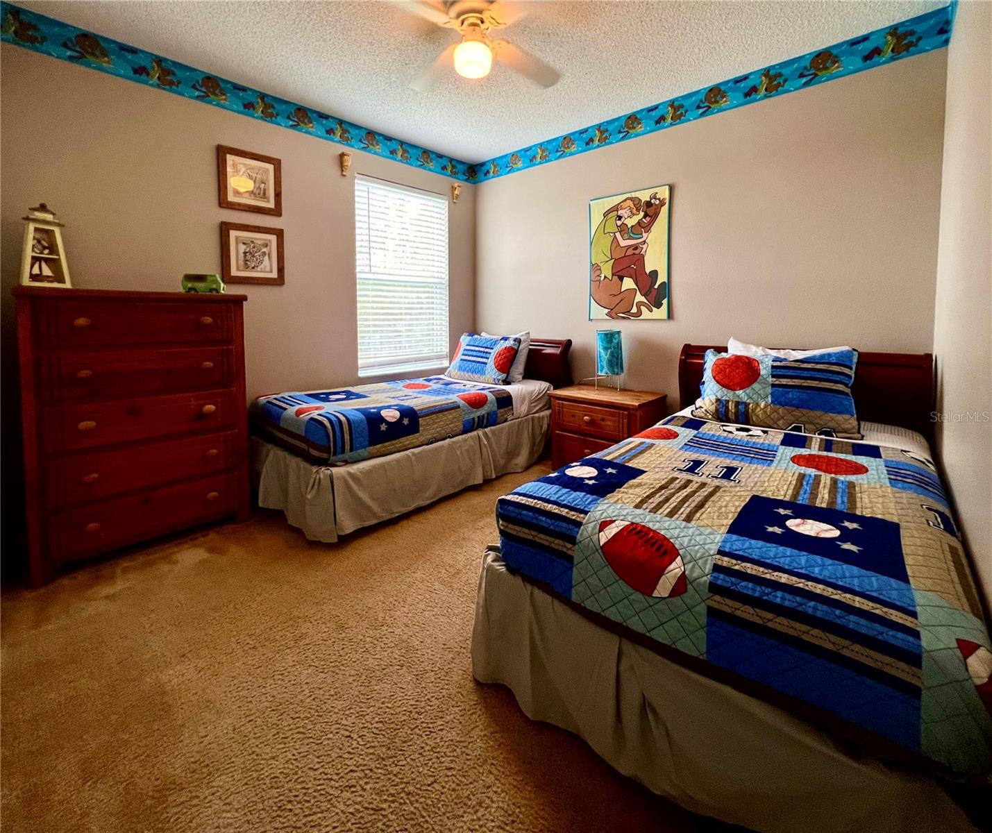 Image 14 of 18 For 977 Lake Berkley Drive