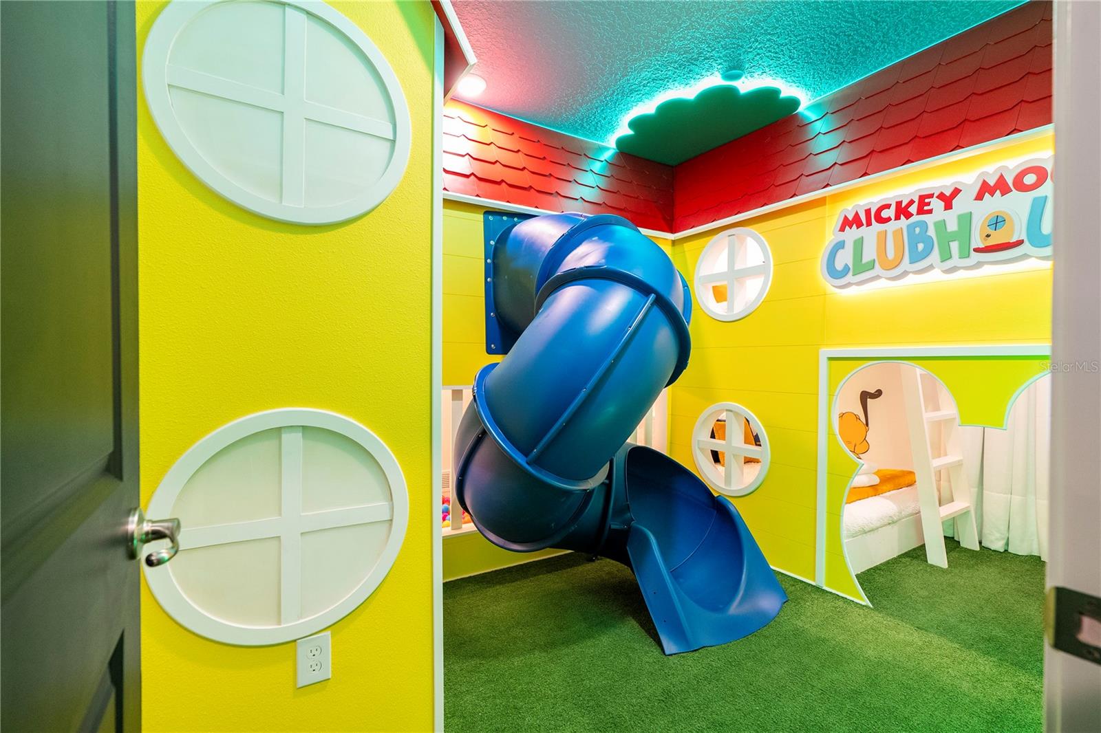 Image 65 of 100 For 5931 High Seas Drive