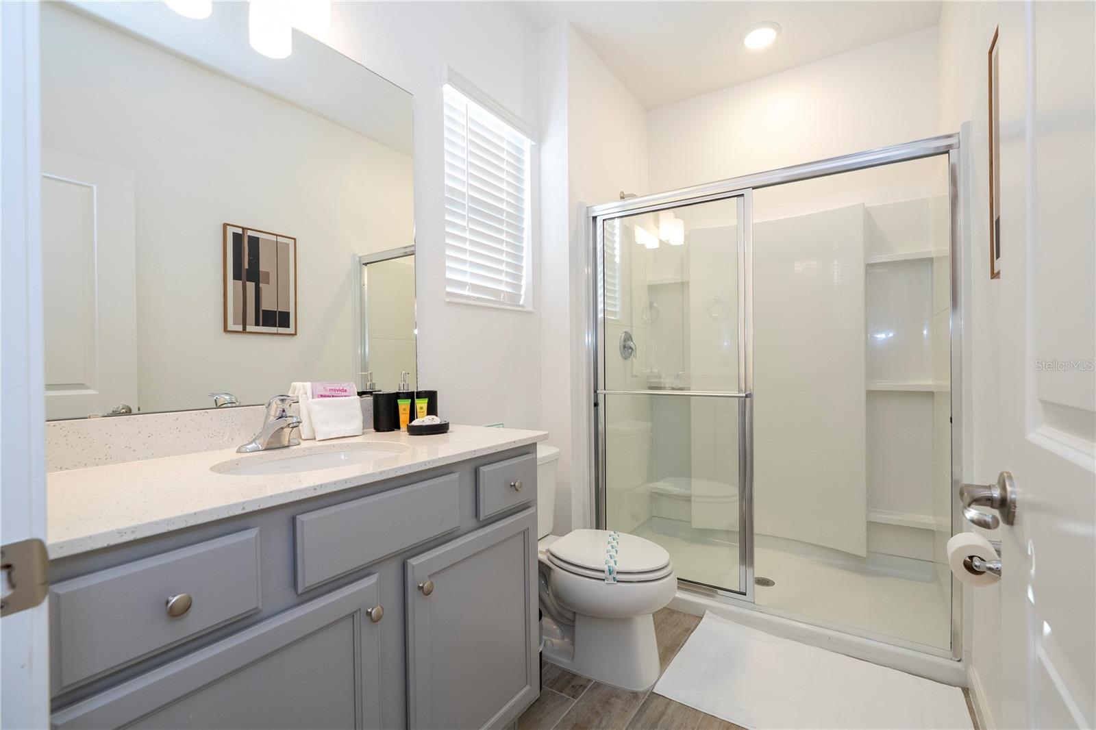 Image 82 of 100 For 5931 High Seas Drive