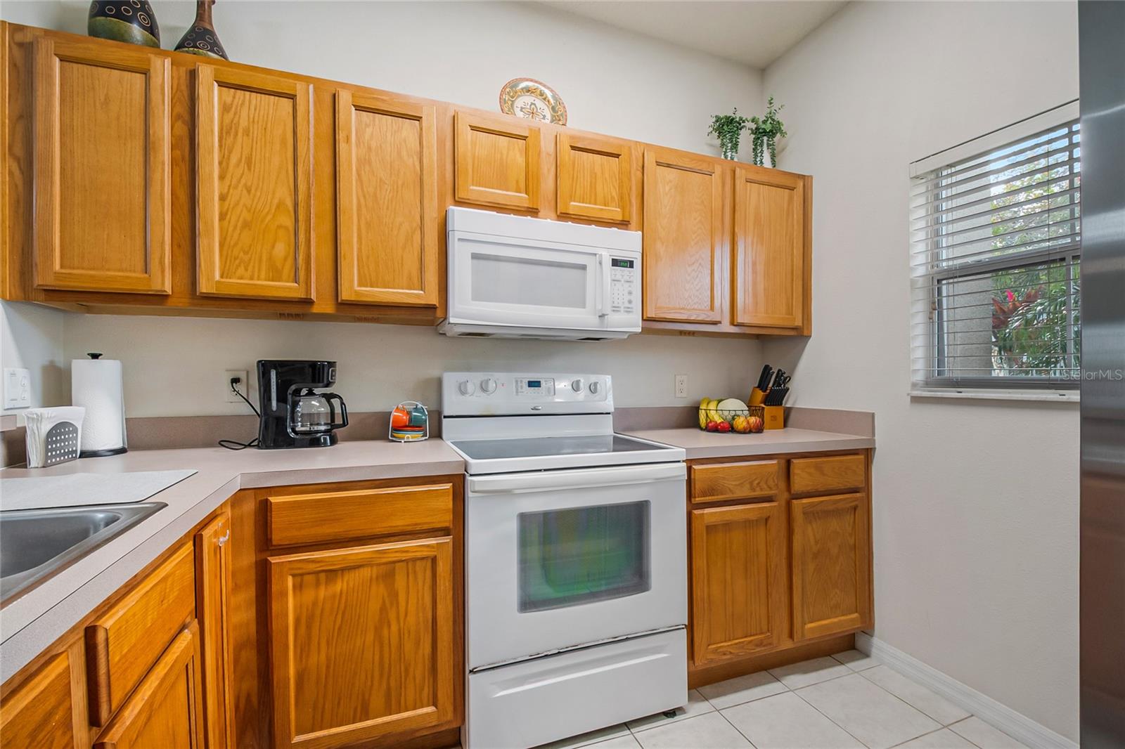 Image 38 of 57 For 4534 Alberto Circle