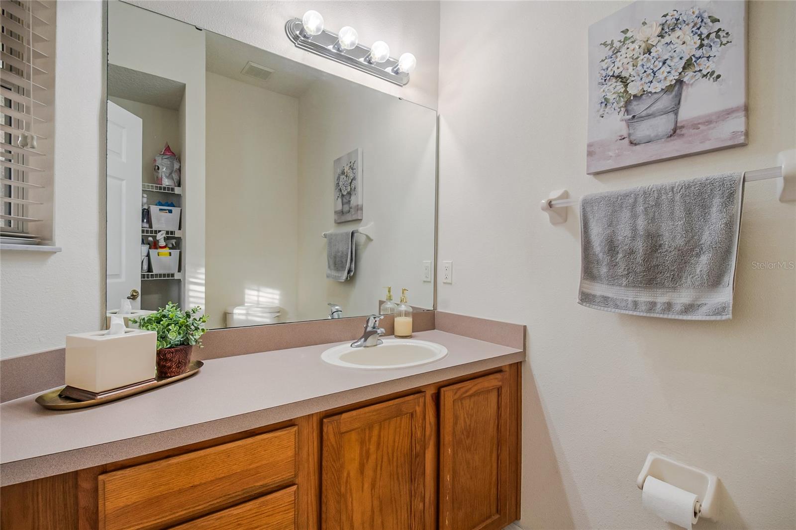Image 42 of 57 For 4534 Alberto Circle