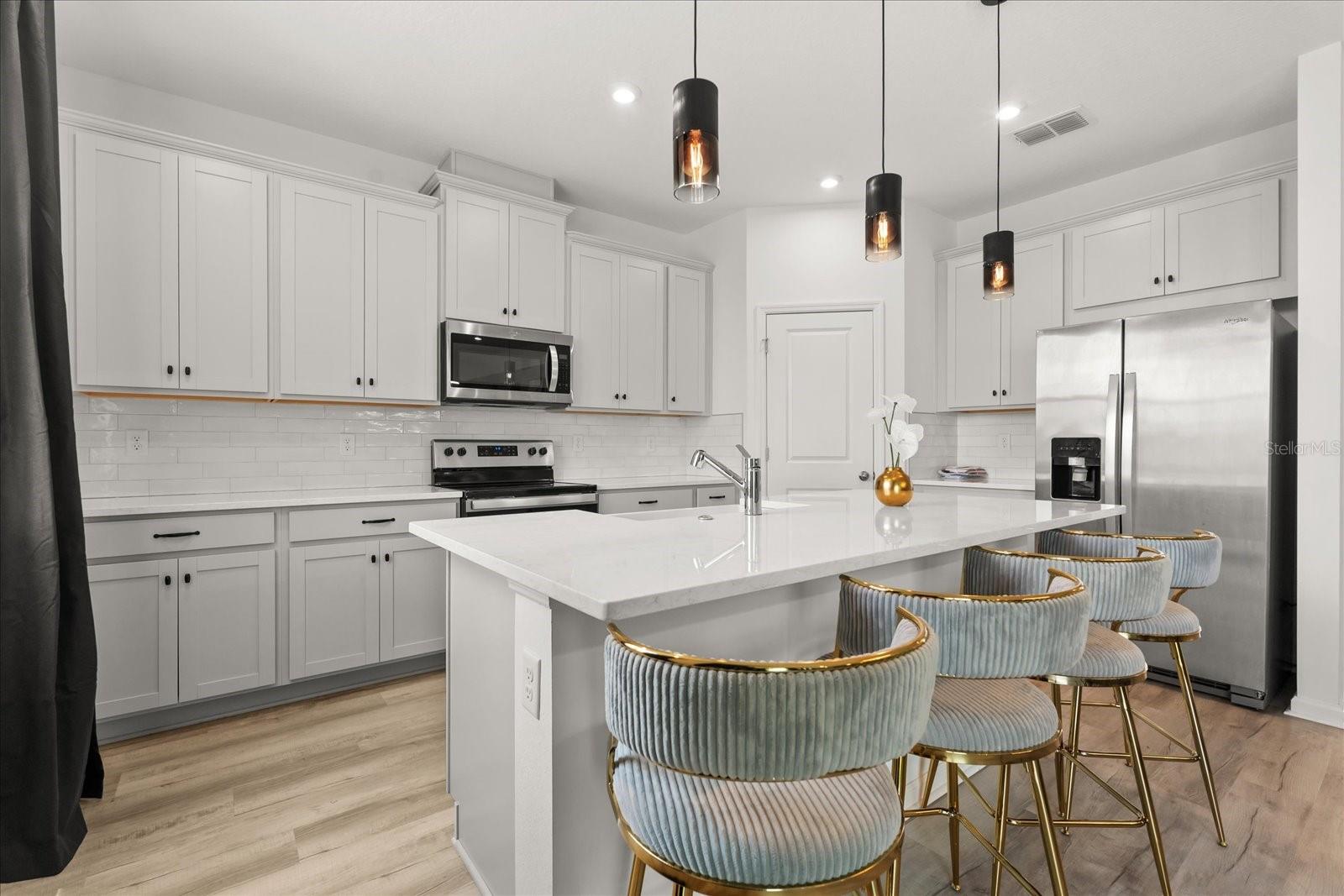 Image 7 of 40 For 9098 Beach Tea Way